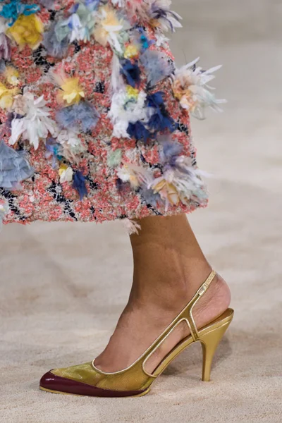 Look 69